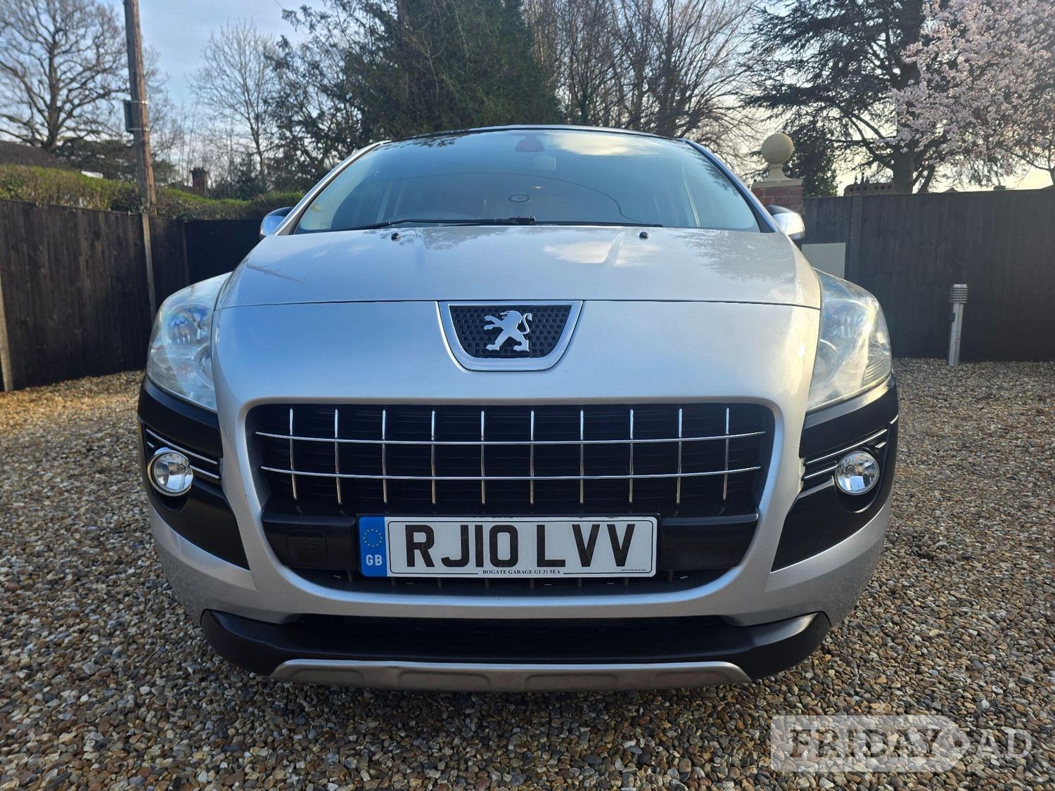 Peugeot 3008 2010 - Cars in Aldershot
