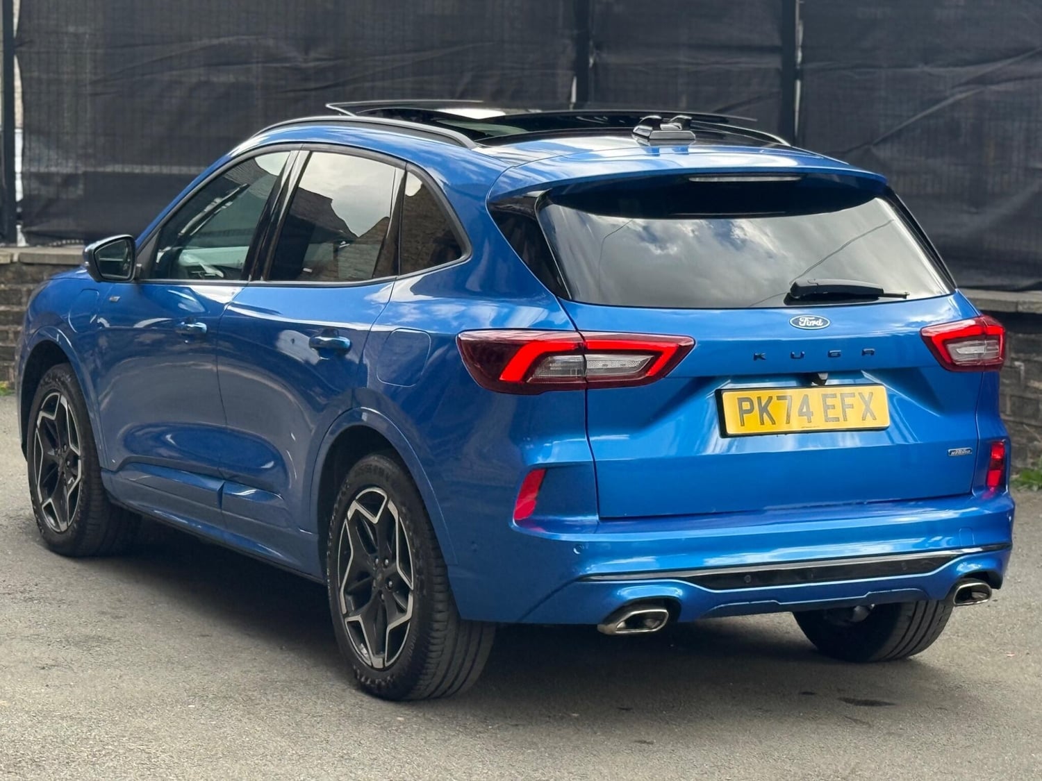 Ford Kuga 2024 - Cars