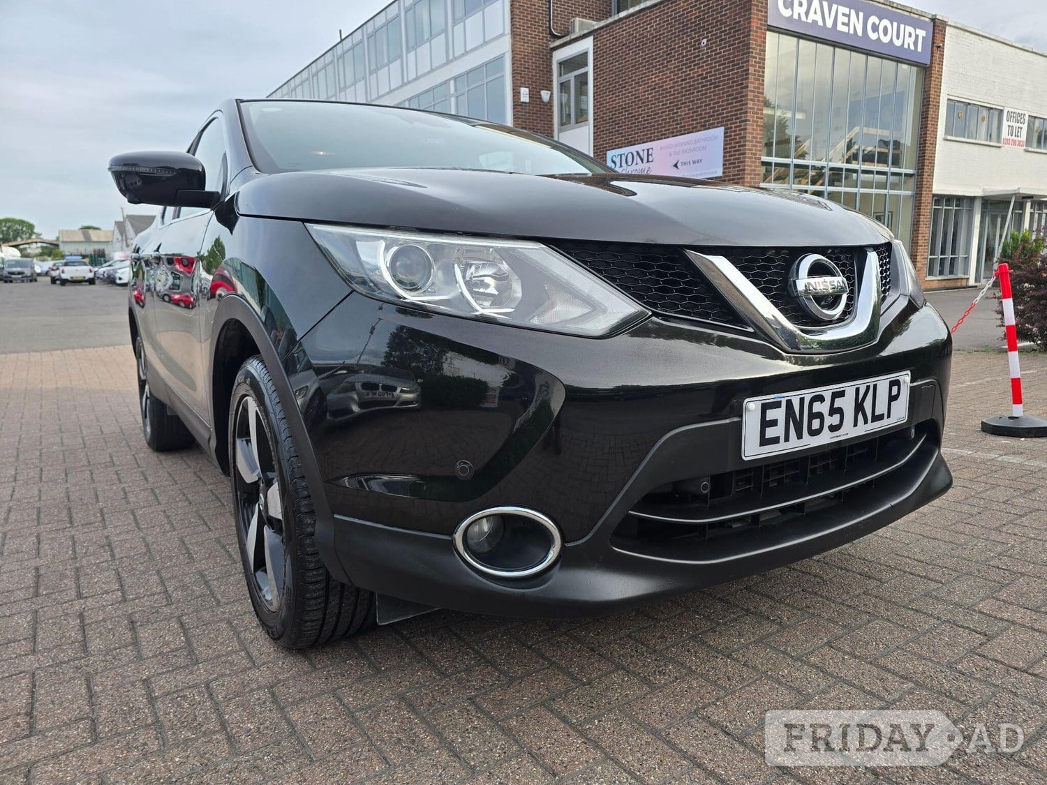 Nissan Qashqai 2016 in Camberley