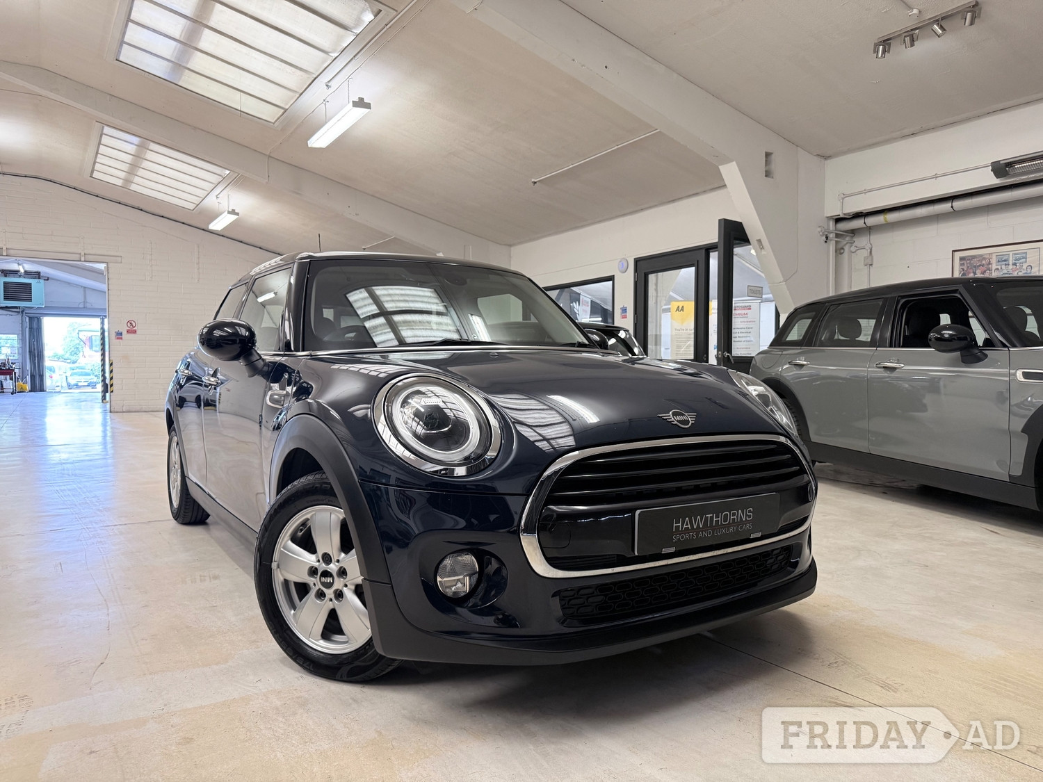Mini Hatch 2019 in Farnham