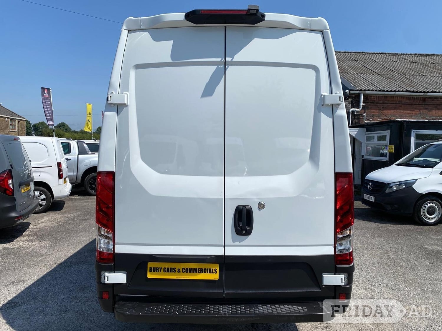 Iveco Daily 2023 - Vans & Commercial Vehicles