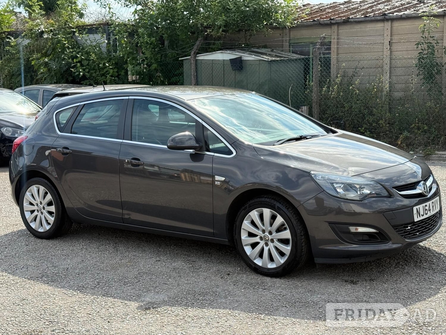 [ berth ]Vauxhall Astra