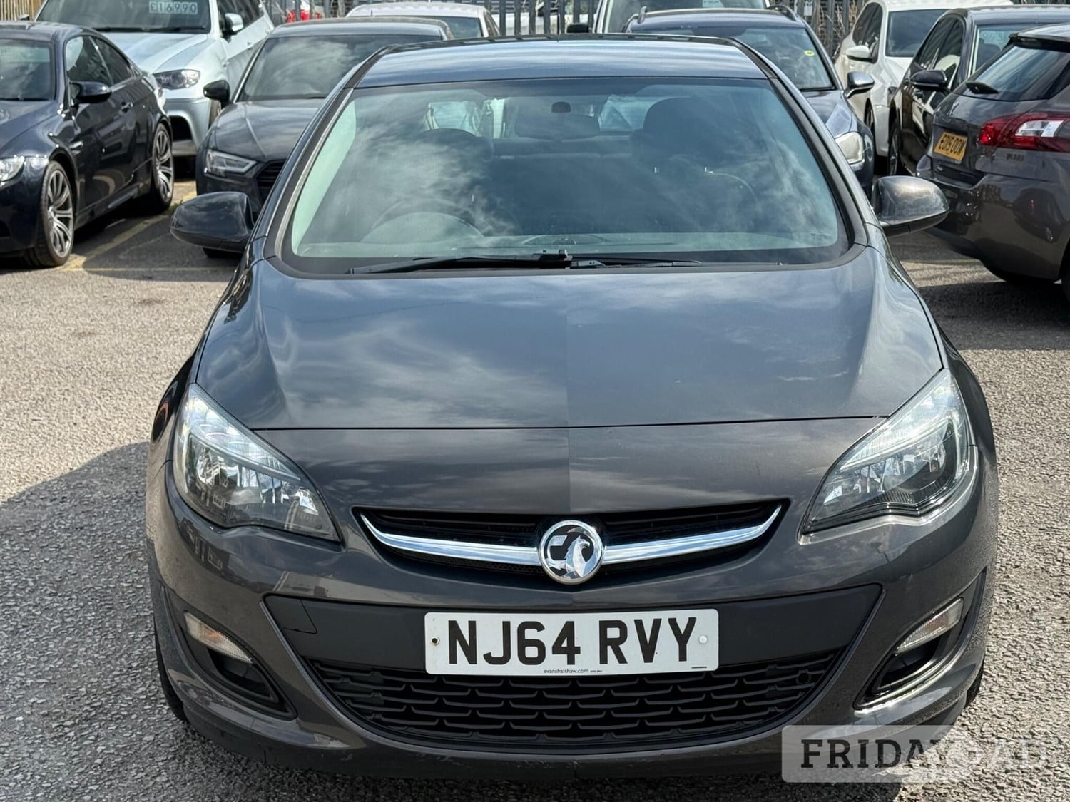Vauxhall Astra 2014 - Cars in Stockport