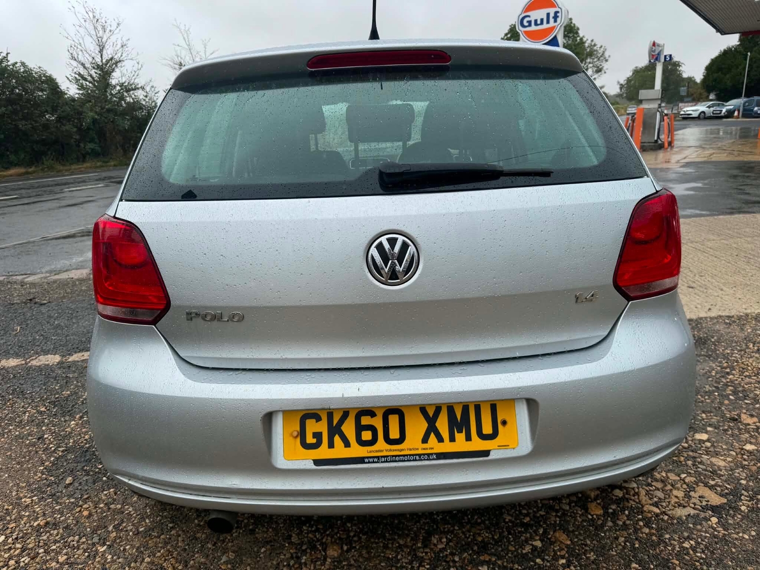Volkswagen Polo 2010 - Cars in Burford