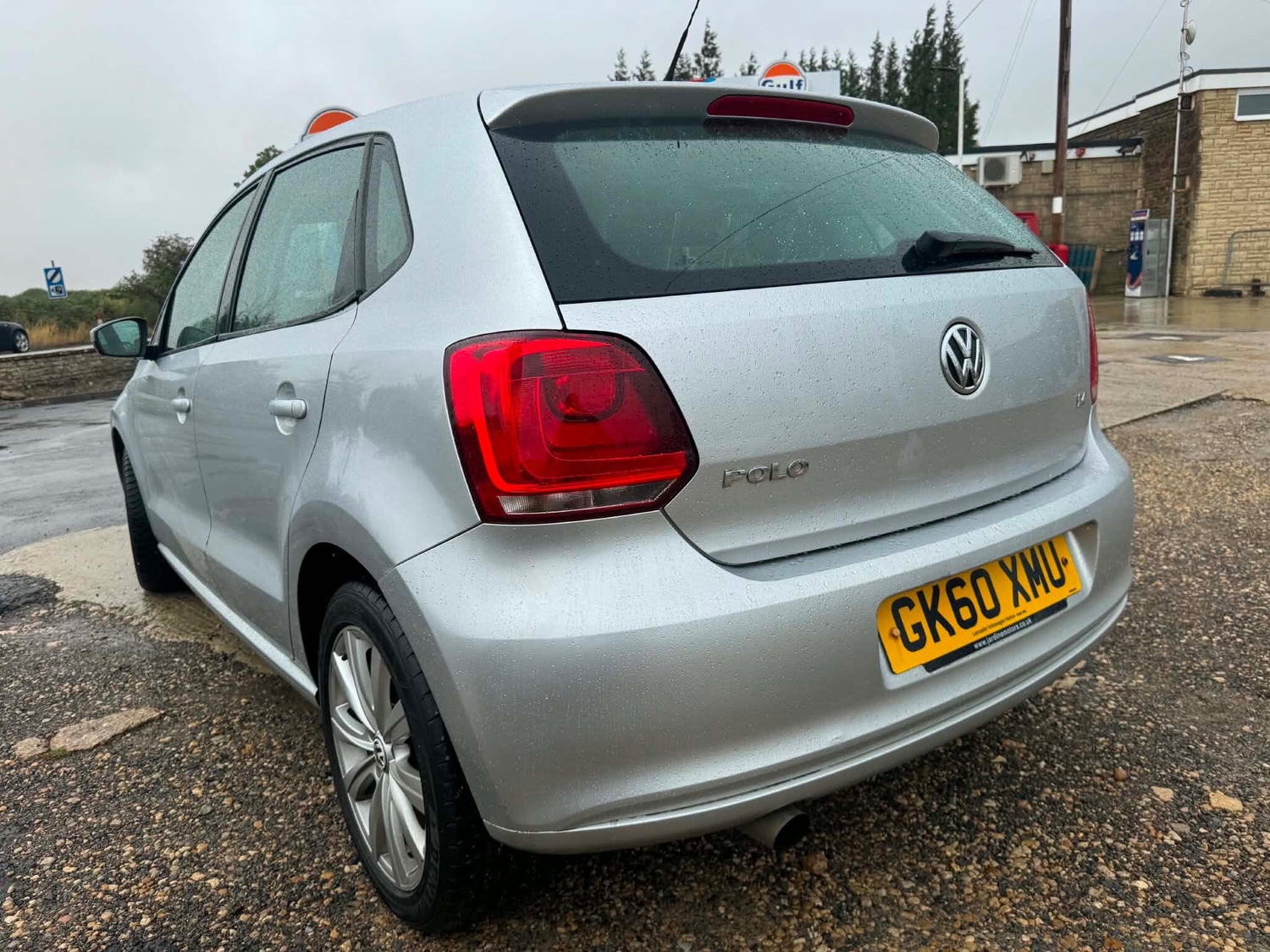 Volkswagen Polo 2010 - Cars