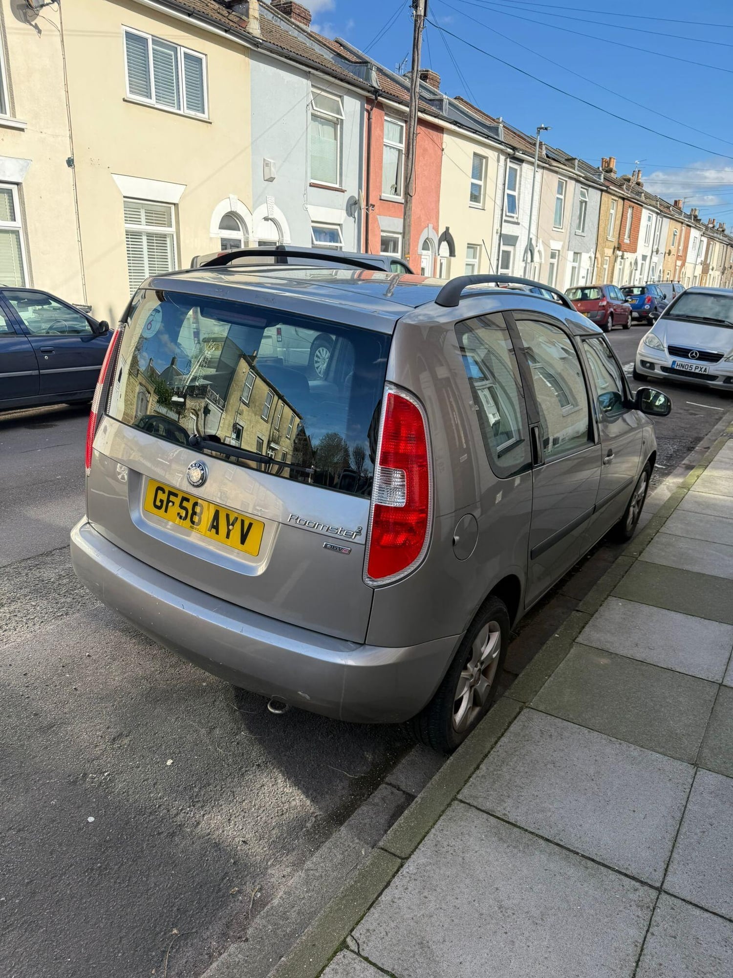 [ berth ]Skoda Roomster