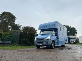 Peper Harow Trophy Twin LWB Iveco Horsebox