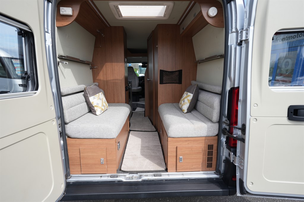 [4 berth ]Auto-Trail Tribute T-669 GT FIAT AUTO 4 BERTH 4 TRAVEL SEAT MOTORHOME