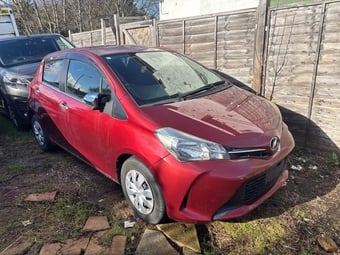 Toyota Yaris 2015