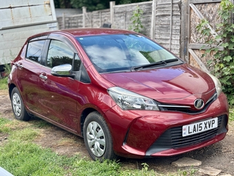 Toyota Yaris 2015