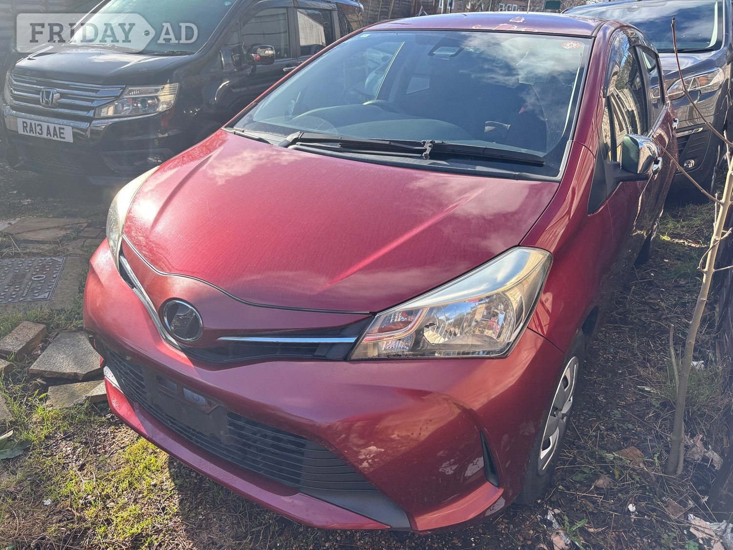 Toyota Yaris 2015 - Cars