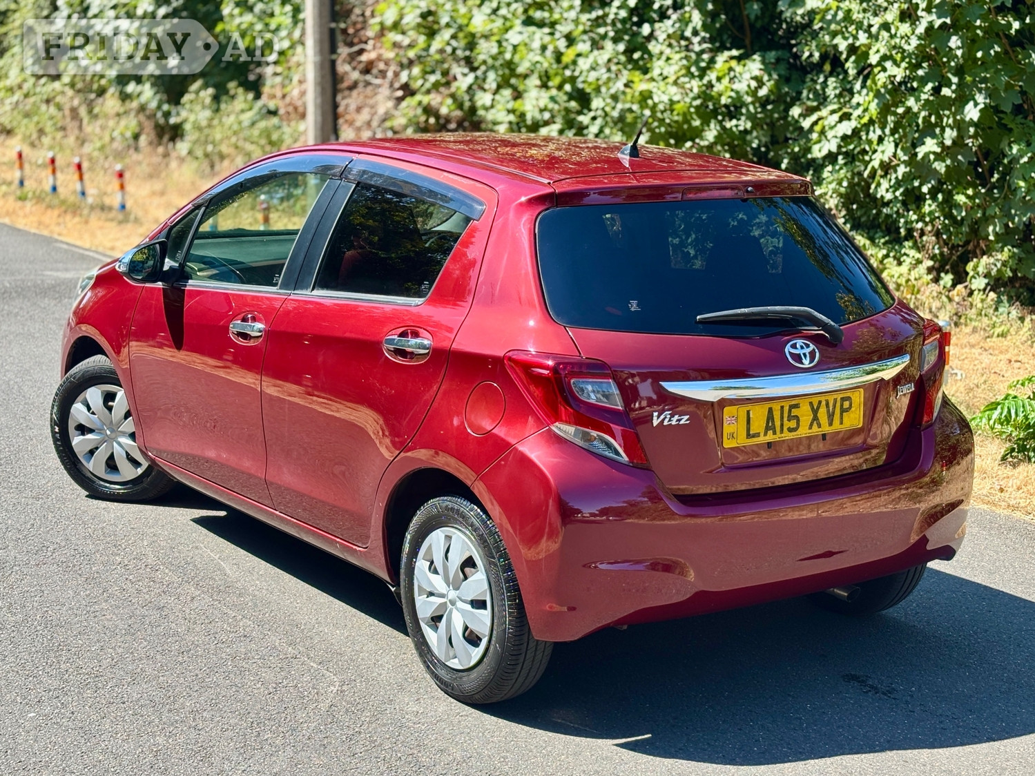 Toyota Yaris 2015 - Cars in Slough