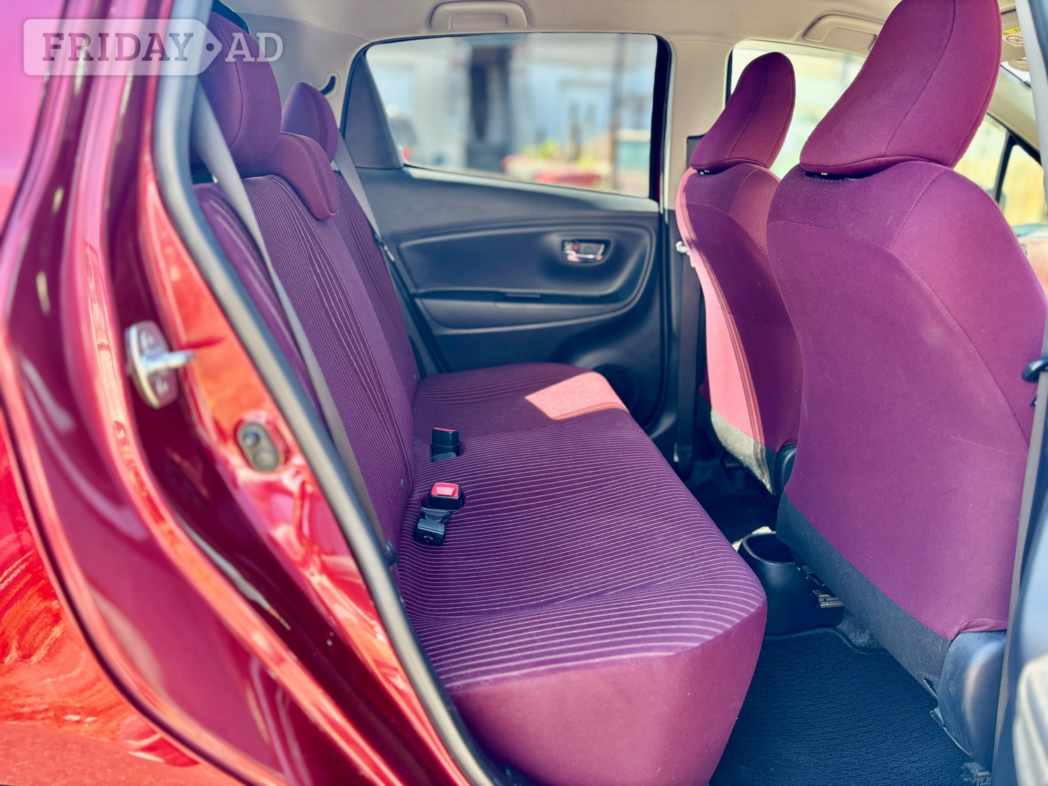 Toyota Yaris 2015 - Cars
