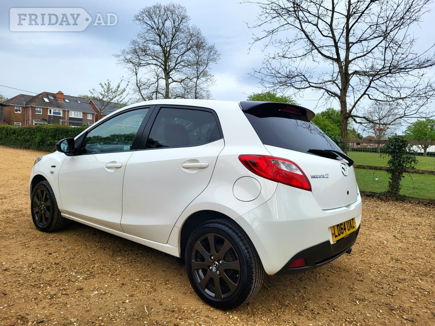 Mazda Mazda2 2014 - Cars