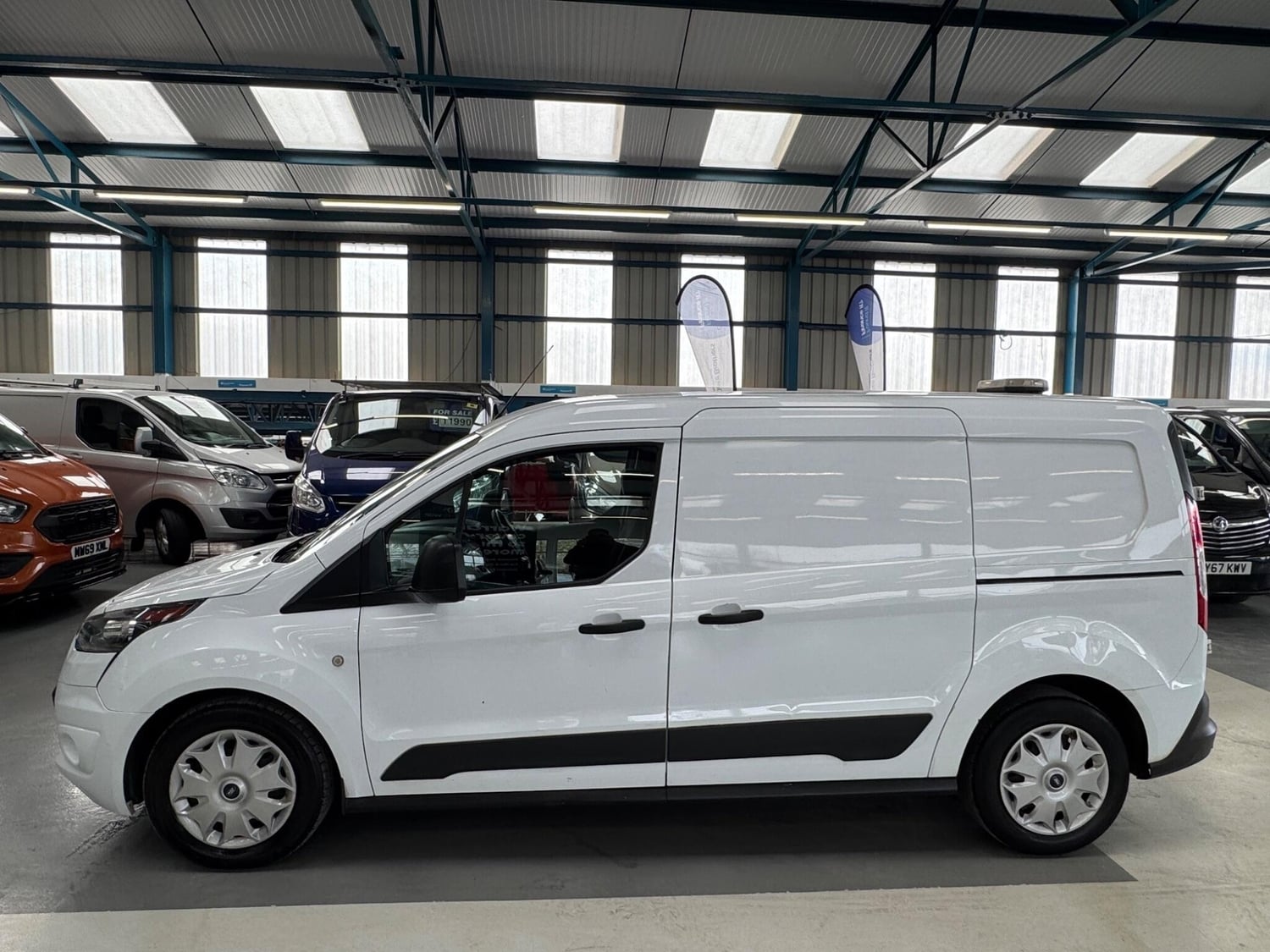 Ford Transit Connect 2017 - Vans & Commercial Vehicles in Bolton