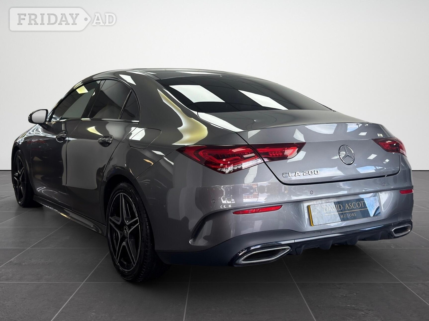 [ berth ]Mercedes-Benz CLA Class