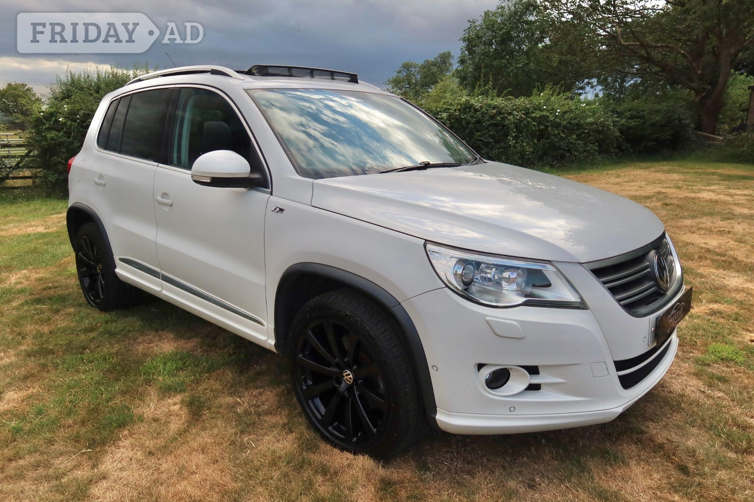 Volkswagen Tiguan 2011 - Cars in Nottingham