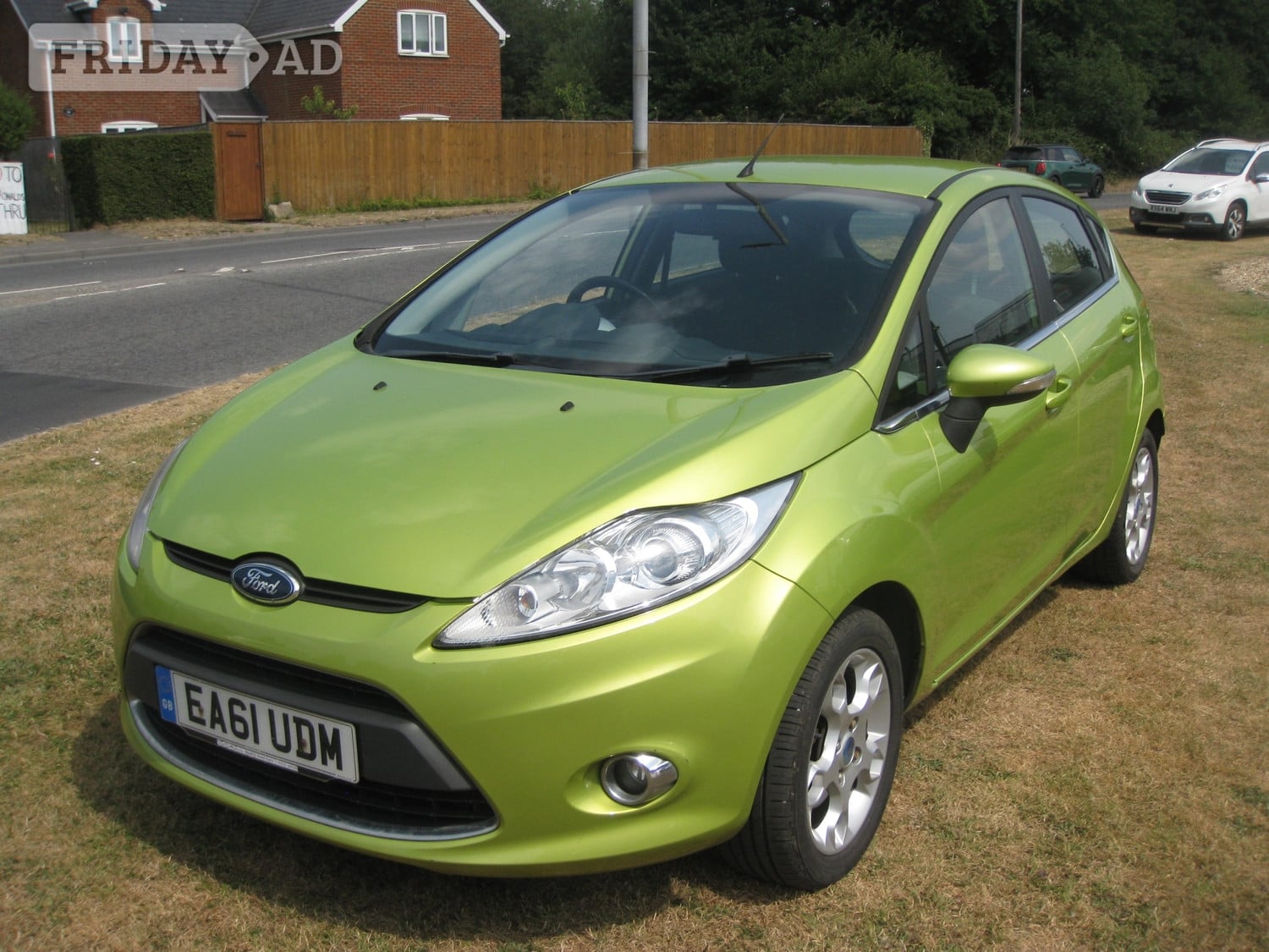 [ berth ]Ford Fiesta