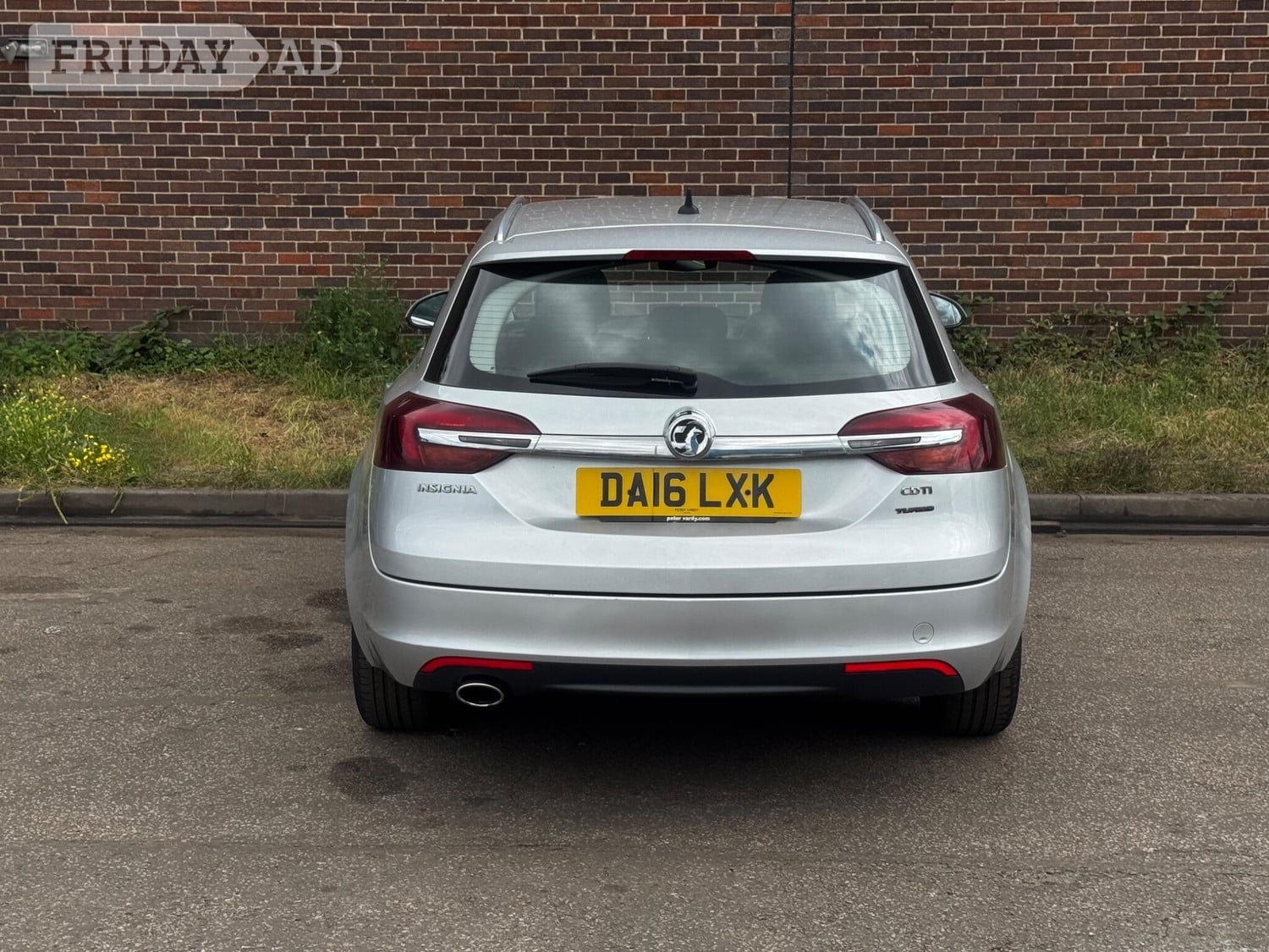 Vauxhall Insignia 2016 - Cars