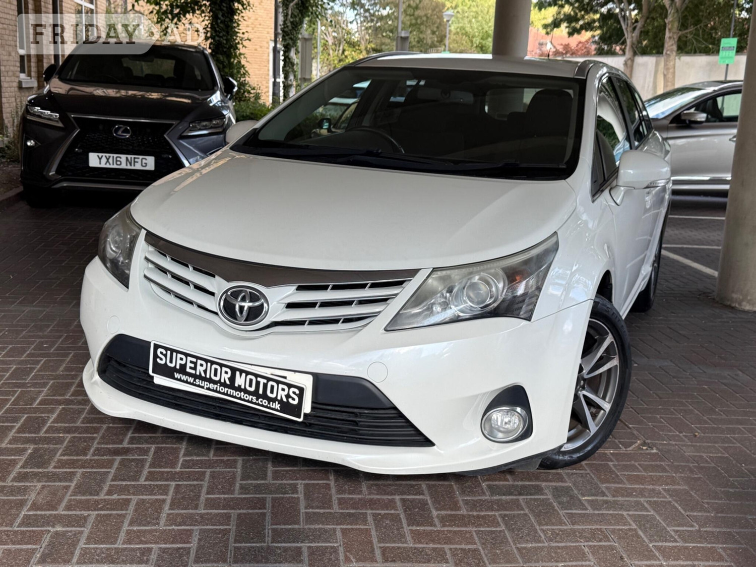 [ berth ]Toyota Avensis