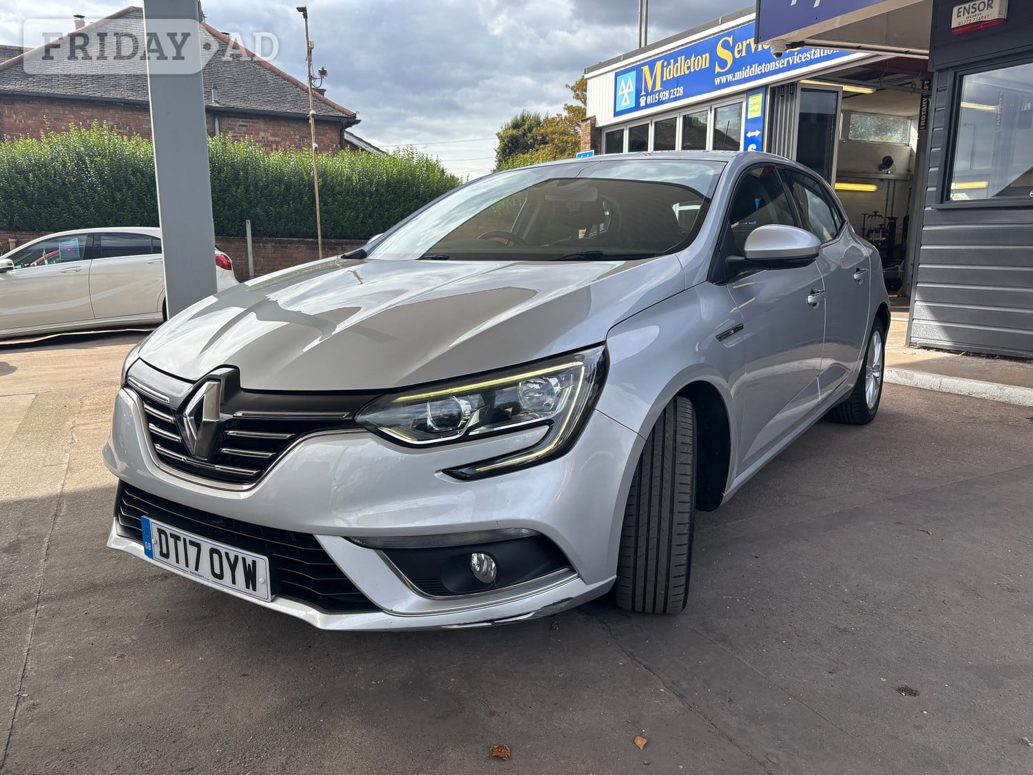 [ berth ]Renault Megane