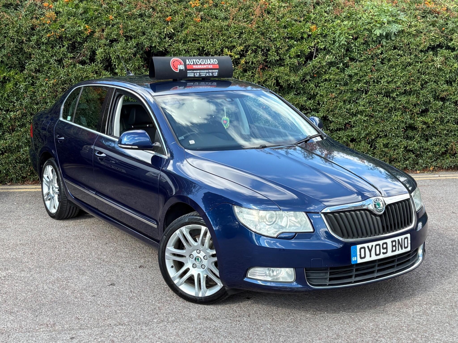 Skoda Superb 2009 - Cars