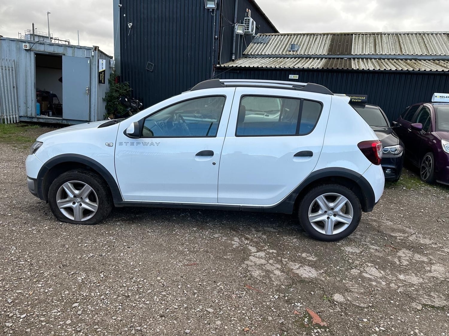 Dacia Sandero Stepway 2015 - Cars in Oldbury