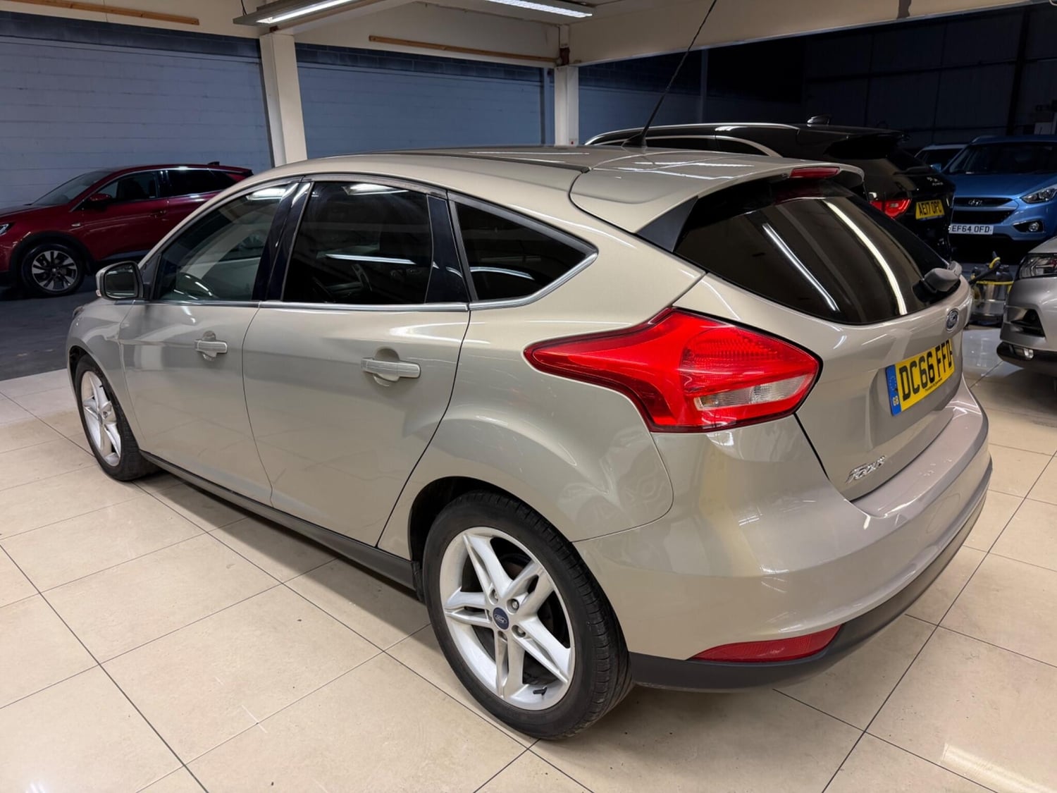 Ford Focus 2016 - Cars