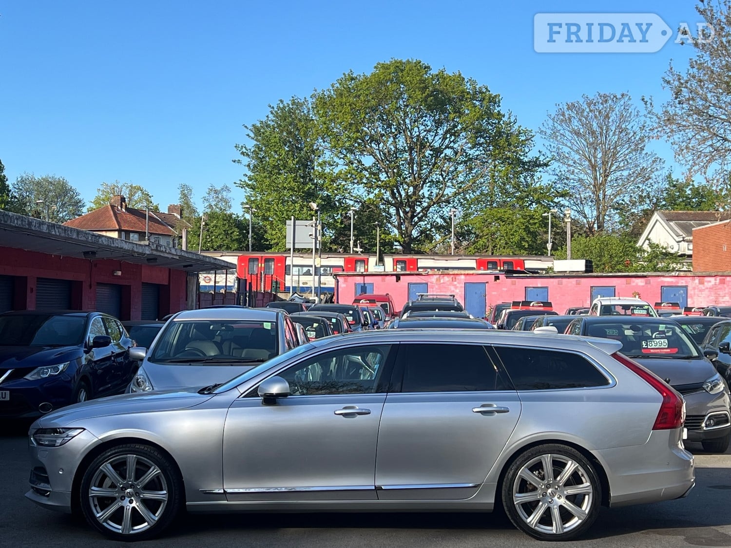 Volvo V90 2017 - Cars in Brent