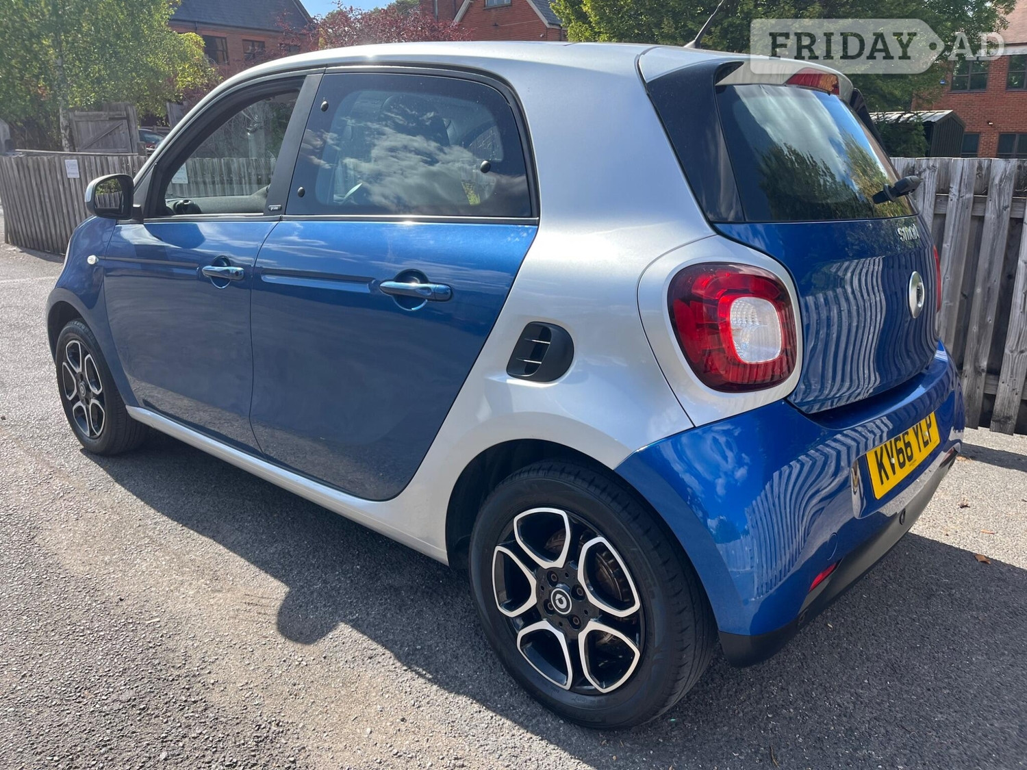 [ berth ]Smart ForFour