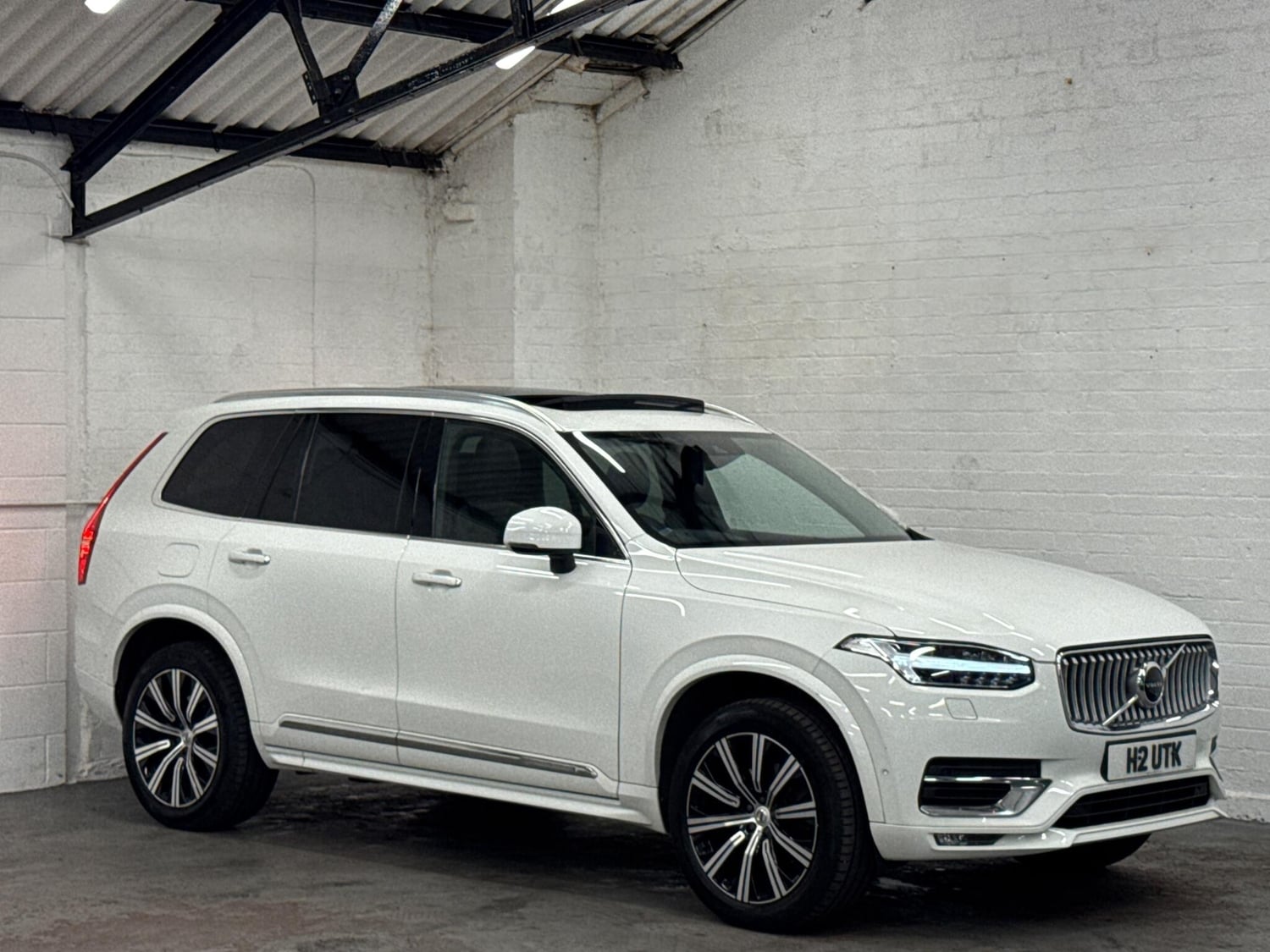 Volvo XC90 2019 - Cars in Birmingham