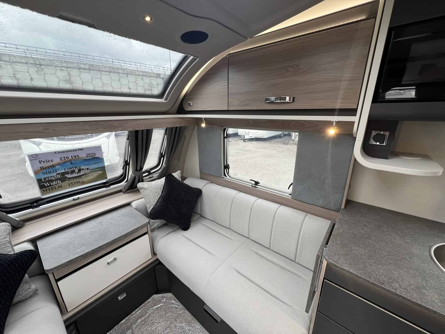 [ berth ]Swift Challenger 560