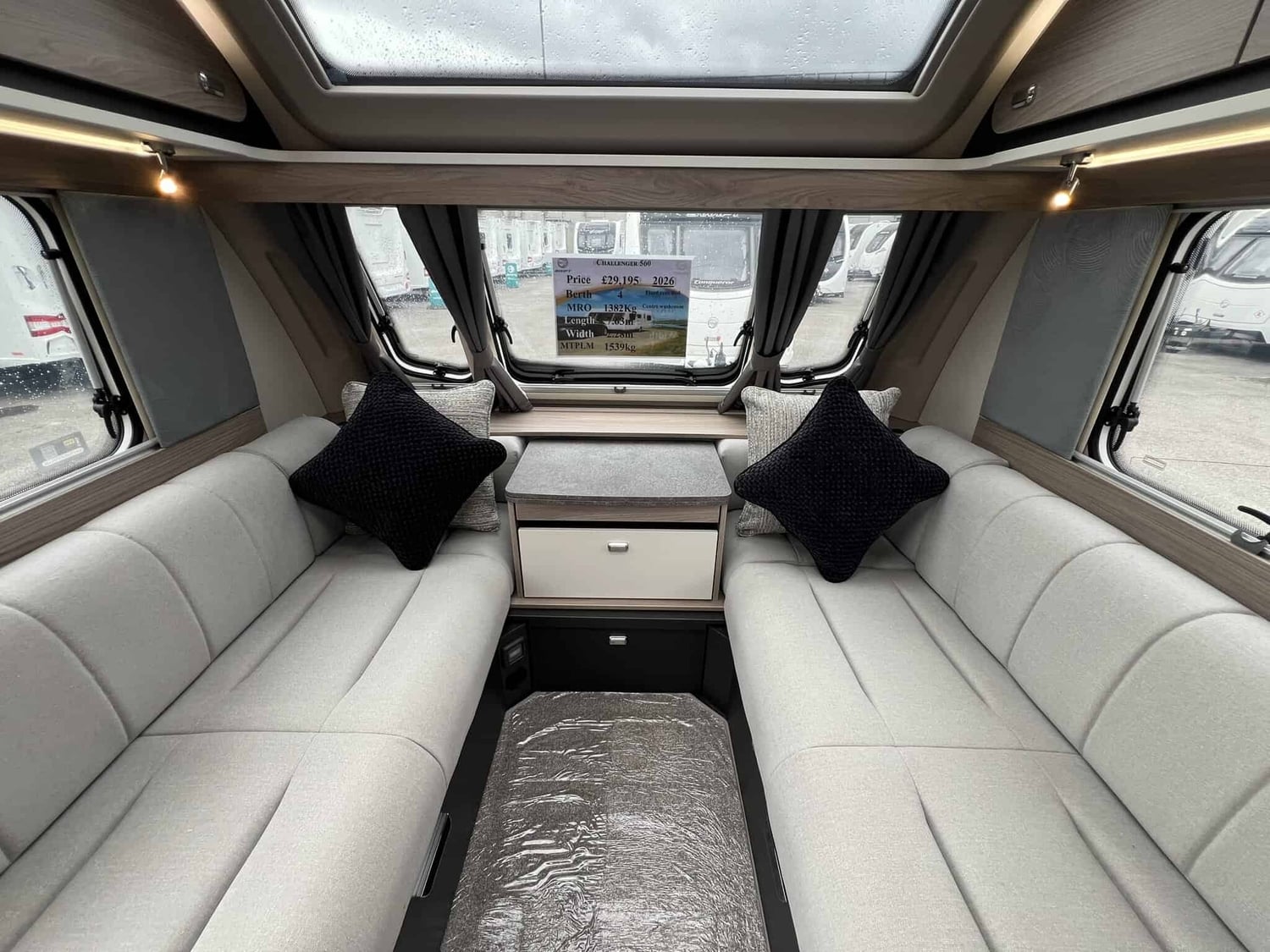 Swift Challenger 560 2026 - Motorhomes & Caravans in Cheadle