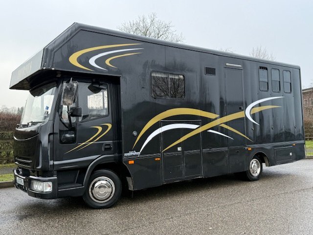PRB  Iveco Horsebox - Trailers & Horseboxes