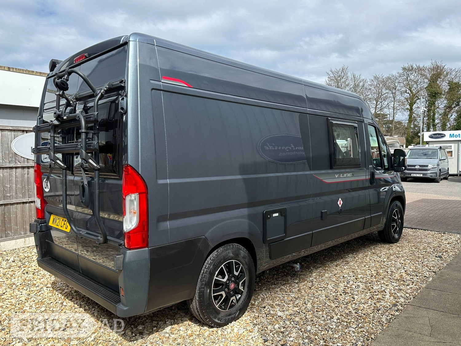 [ berth ]Auto-Trail V-Line