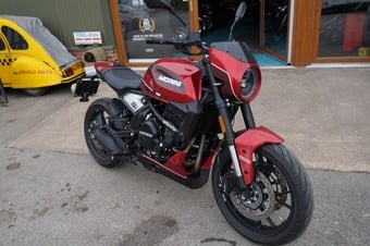 Moto Morini Seiemmezzo 2025