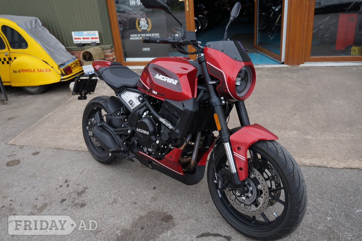 Moto Morini Seiemmezzo 2025 in Rugeley