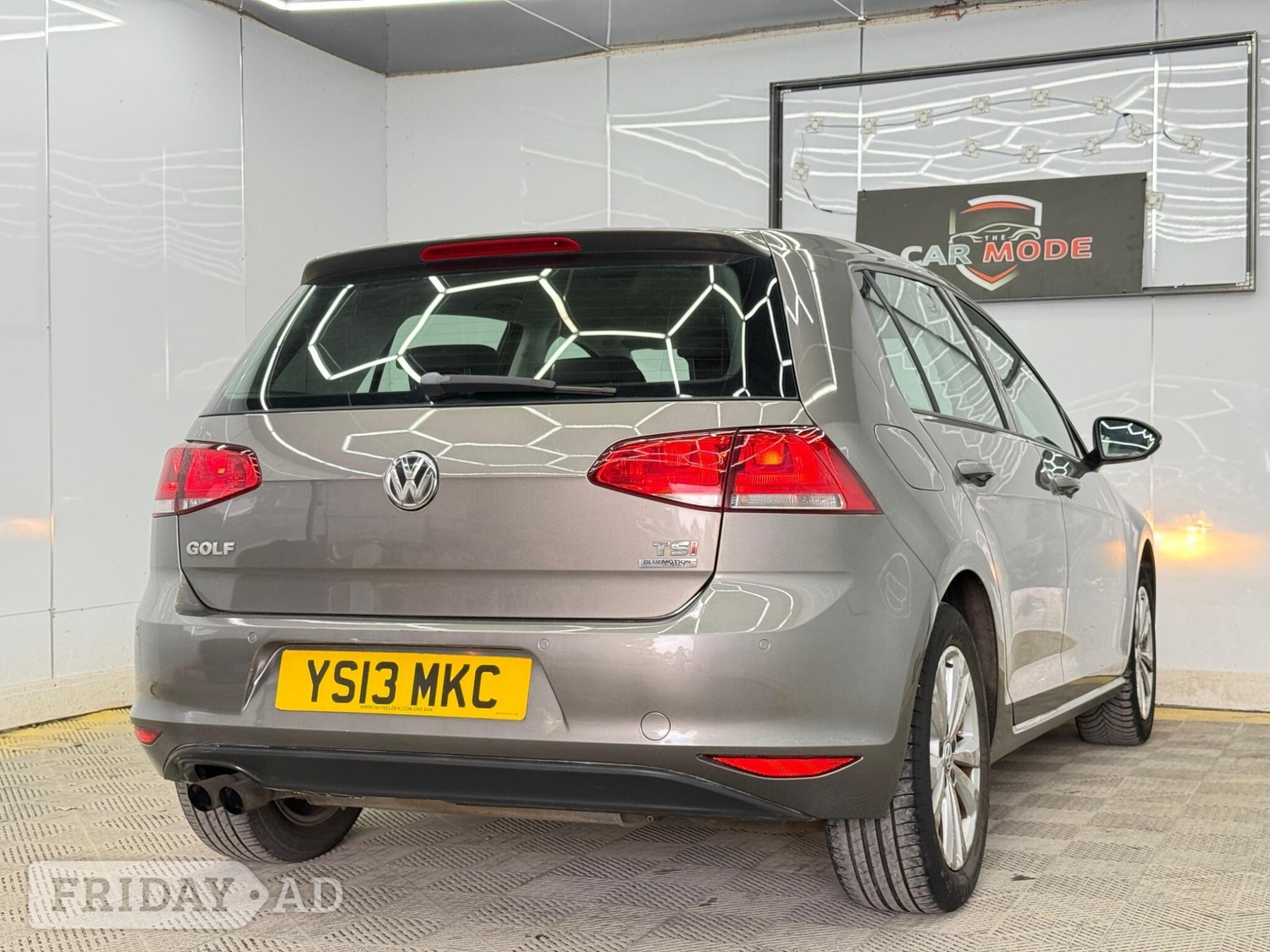Volkswagen Golf 2013 - Cars