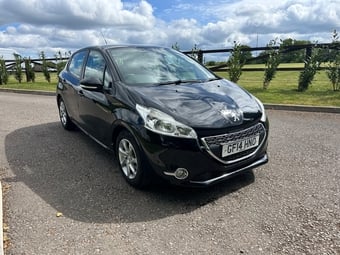 Peugeot 208 2014