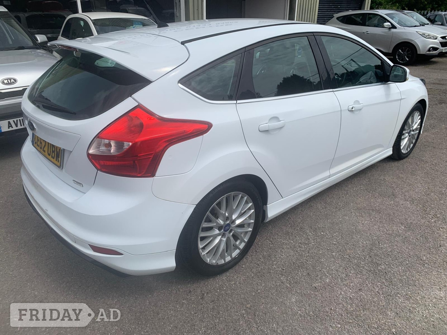 Ford Focus 2012 - Cars