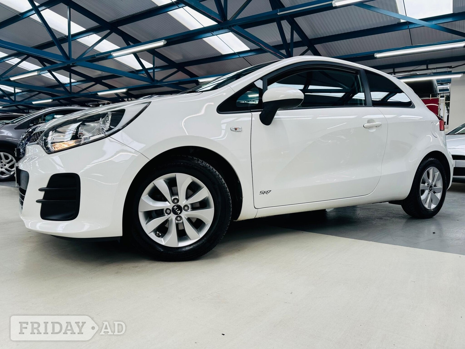 Kia Rio 2015 - Cars in Bolton