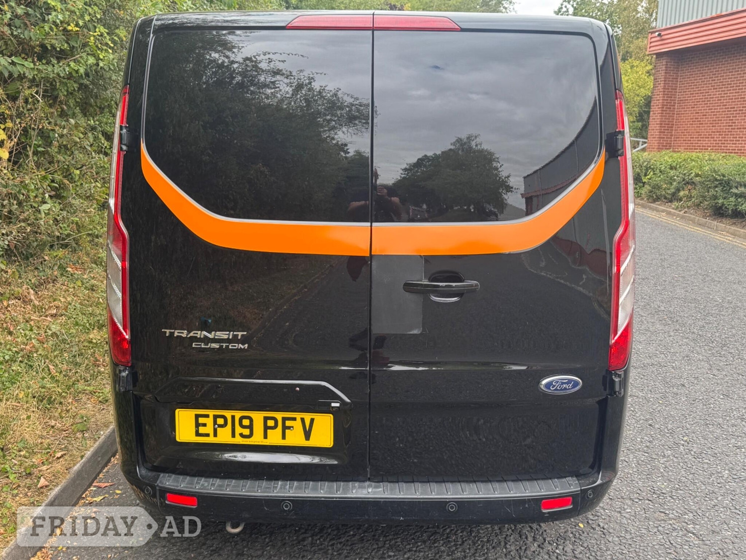 Ford Transit Custom 2019 - Vans & Commercial Vehicles