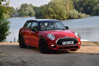 Mini Hatch 2017