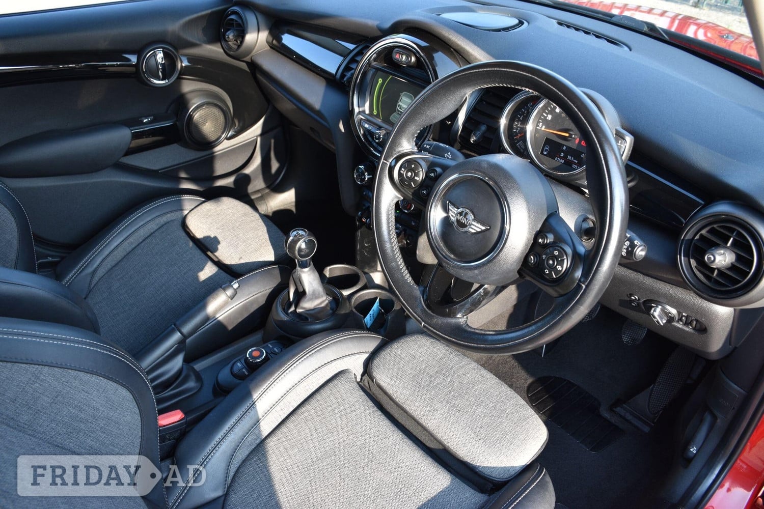 Mini Hatch 2017 - Cars in Reading