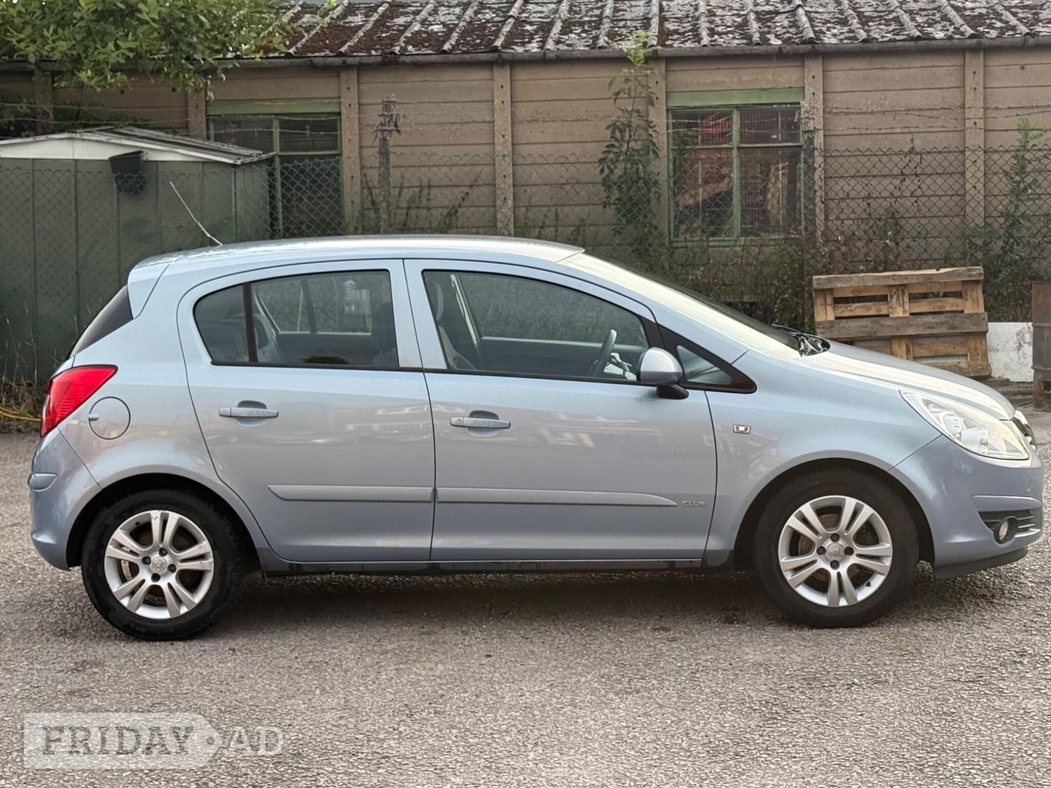 [ berth ]Vauxhall Corsa