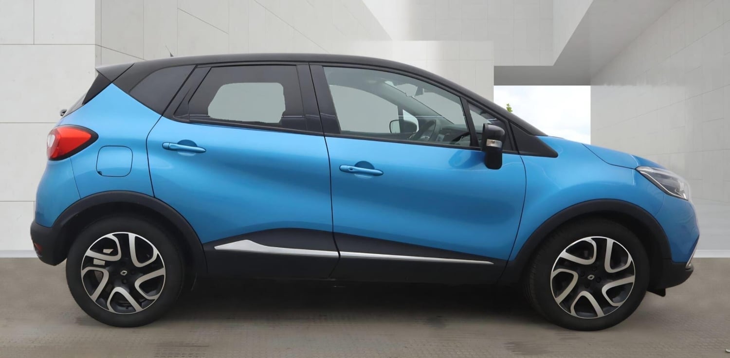 [ berth ]Renault Captur