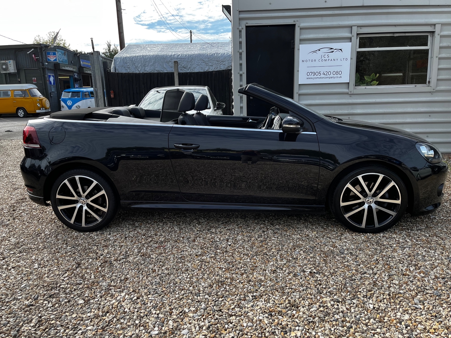 [ berth ]Volkswagen Golf