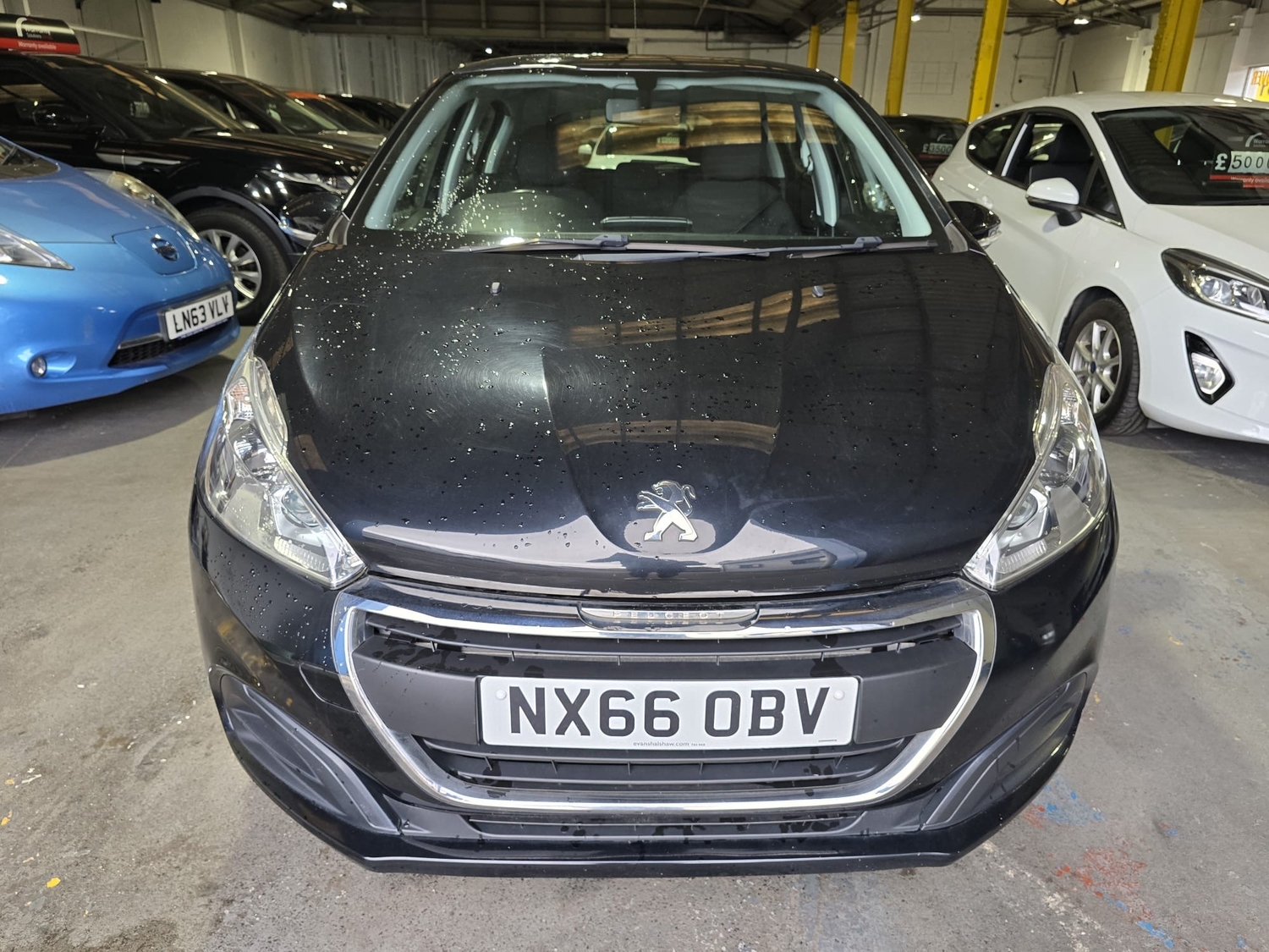 Peugeot 208 Pontypridd