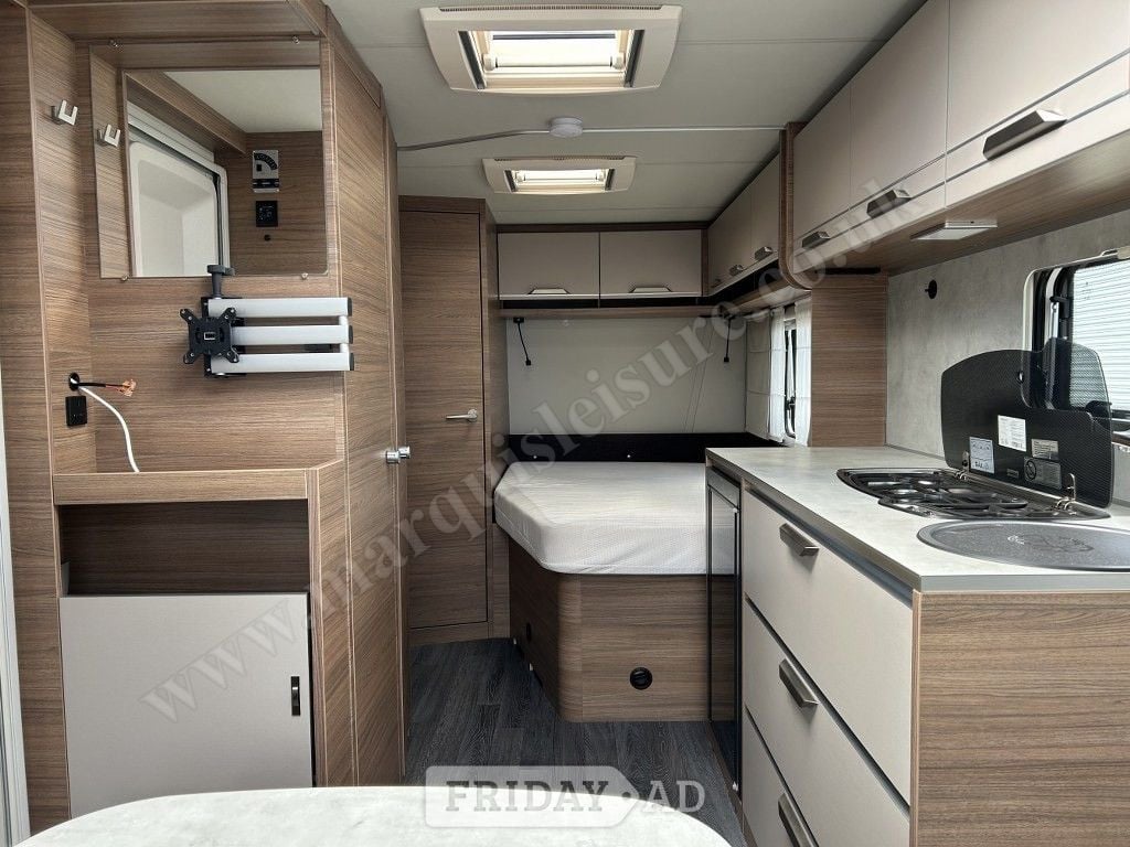 Knaus Sport 500 UF 2022 - Motorhomes & Caravans in Guildford