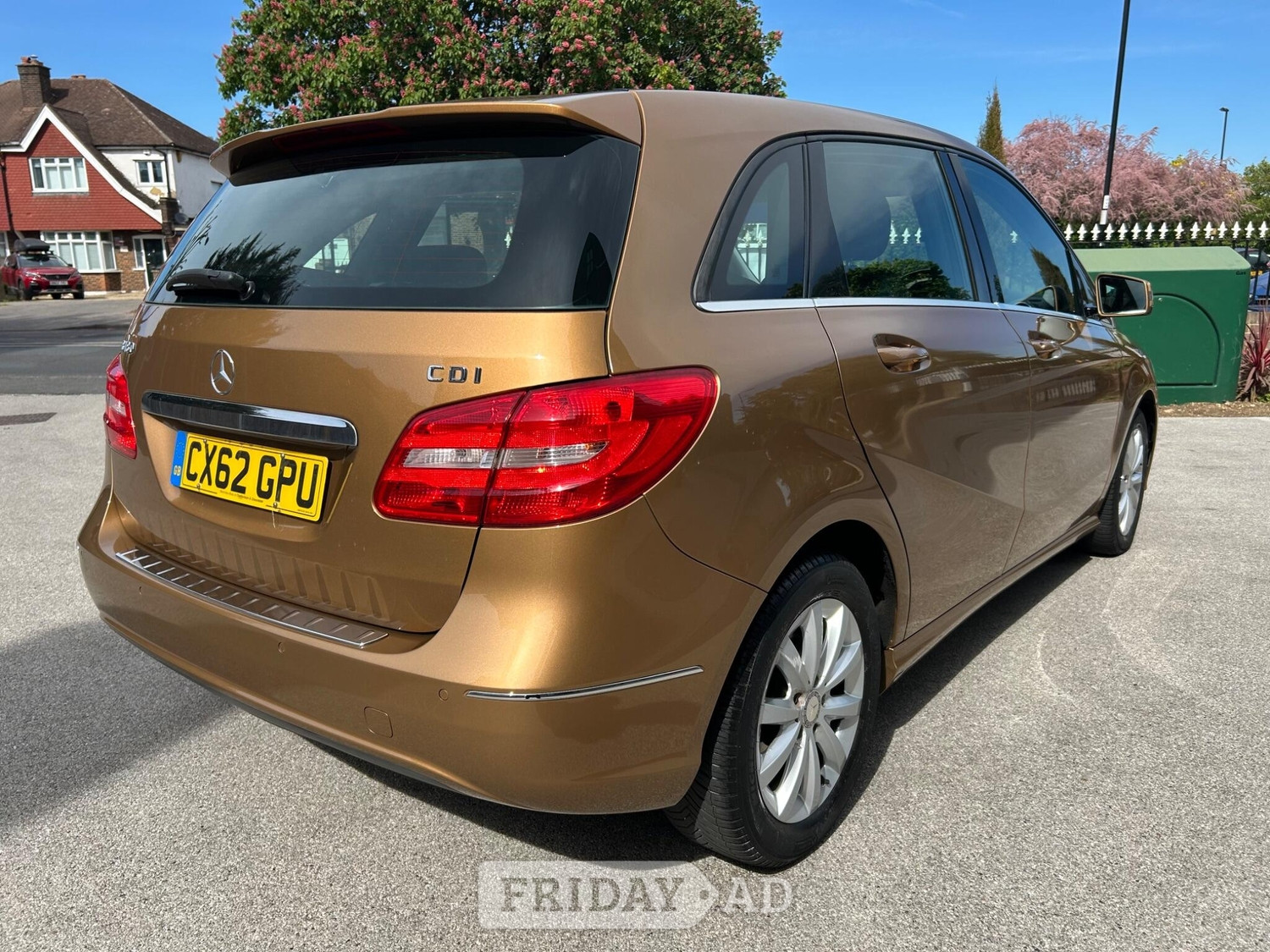 Mercedes-Benz B Class 2012 - Cars in Croydon